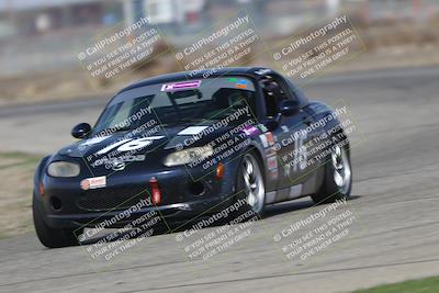 media/Oct-25-2025-CalClub SCCA (Sat) [[34c778dfbe]]/Group 2/Qualifying/